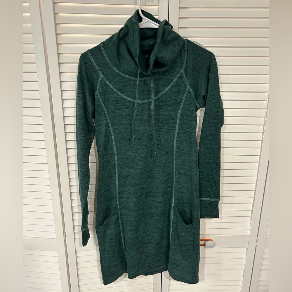 Kuhl thermal top/dress